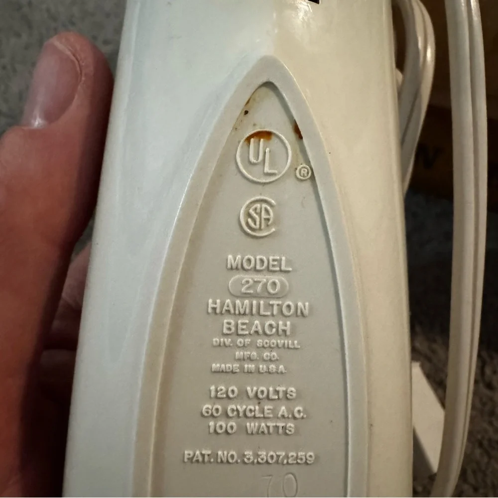 VINTAGE HAMILTON BEACH SCOVILL ELECTRIC KNIFE - Model 270 Tested WORKS With Box